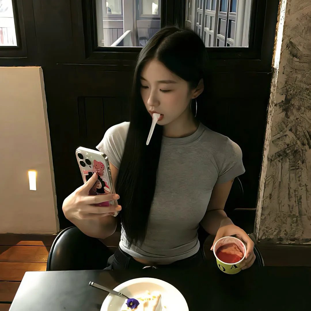 雾中湖